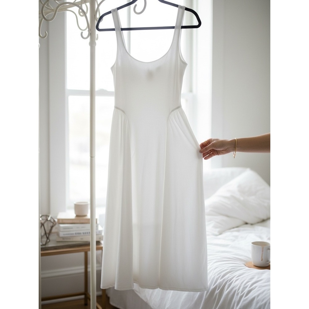 Derek Heart Midi Dress Womens Medium White Sleeveless Scoop Neck Fit Flare Lined